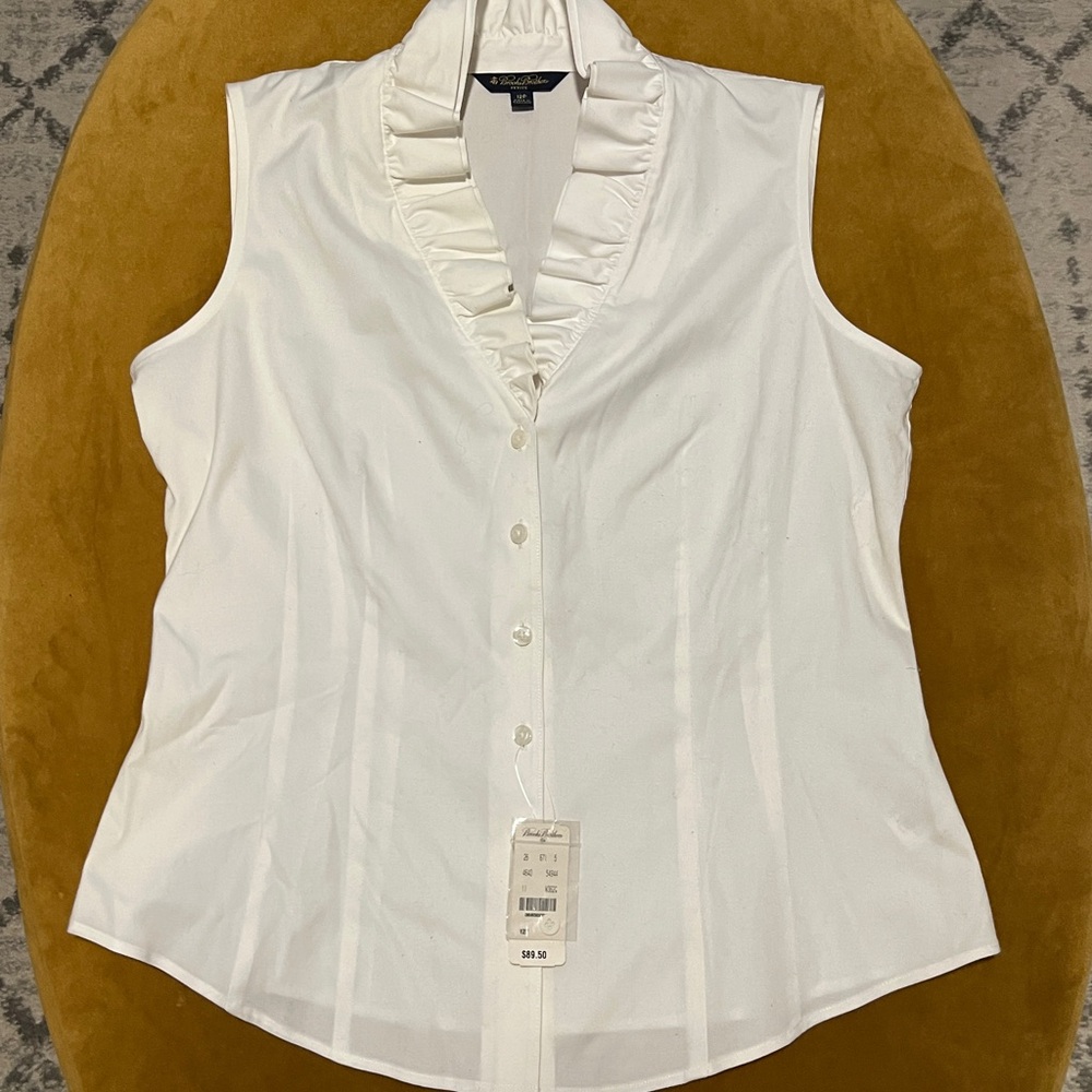 NWT! Brooks Brothers White Button Down Shirt with Ruffled Collar